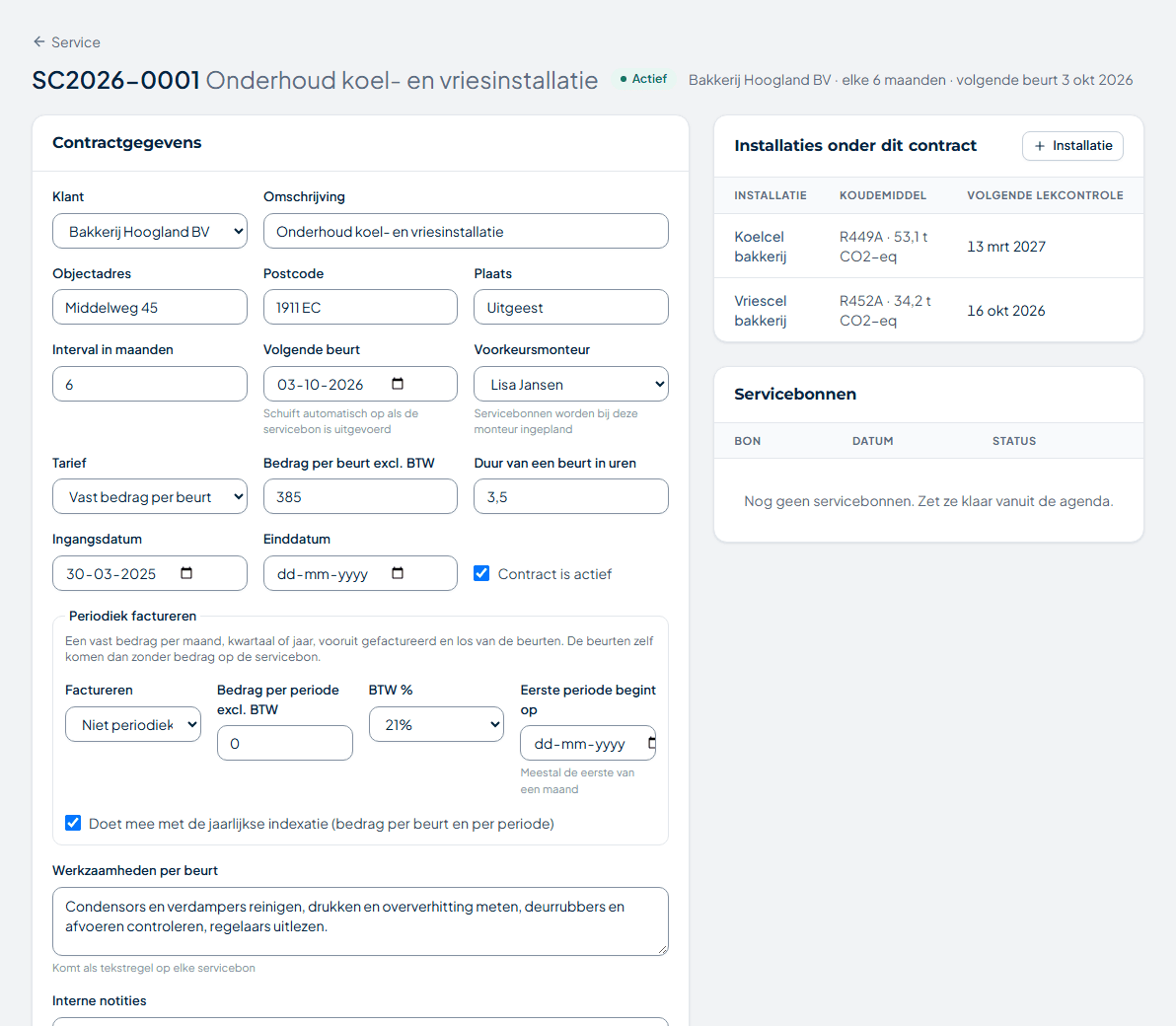 Een servicecontract met installaties en periodieke facturen